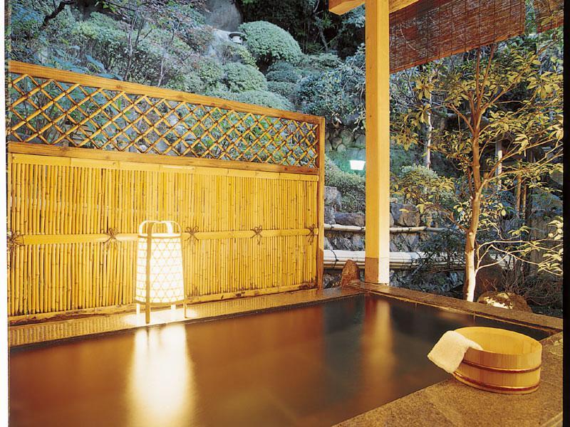 Yugawara Onsen Ryokan Uohan Bagian luar foto