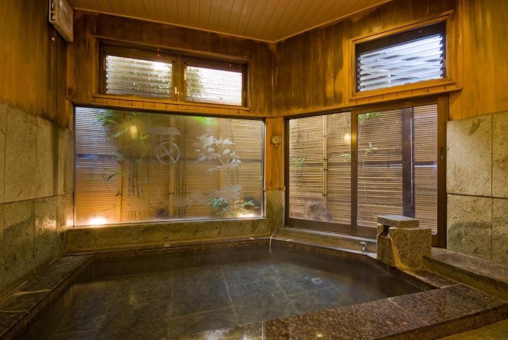 Yugawara Onsen Ryokan Uohan Bagian luar foto